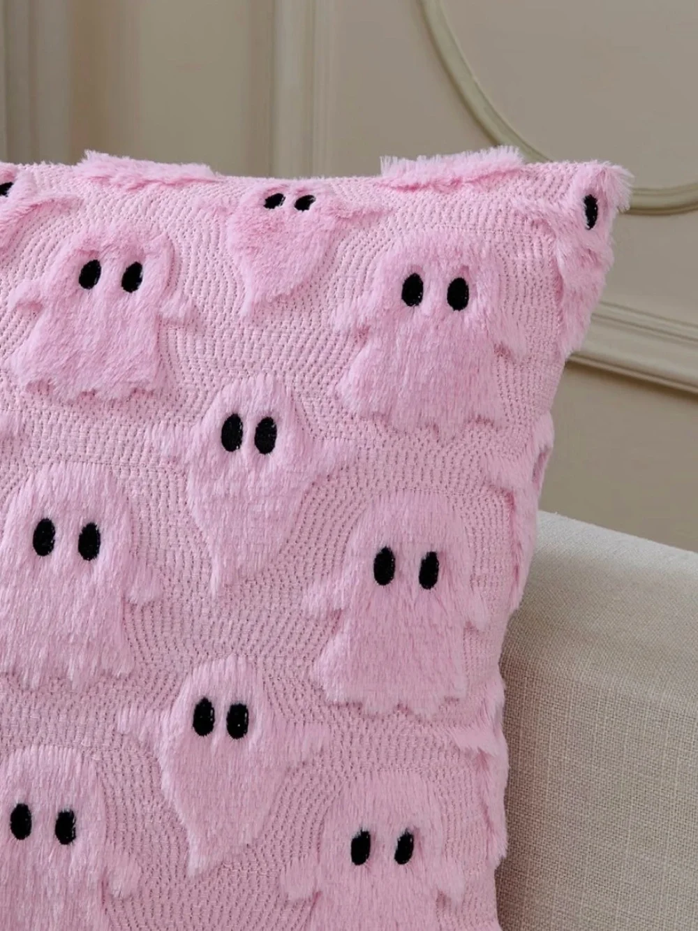 2 Ghost Pattern Chenille Throw Pillow Covers only 18” x 18” NWT.